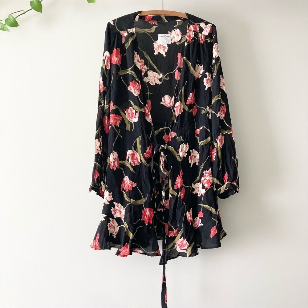 Privacy‎ Please Black Perry Helena Floral Mini Wrap Dress M Flowers Long